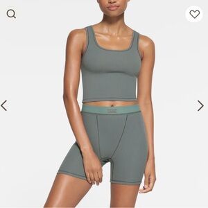 NWT skims cotton rib boxer size S green/olive